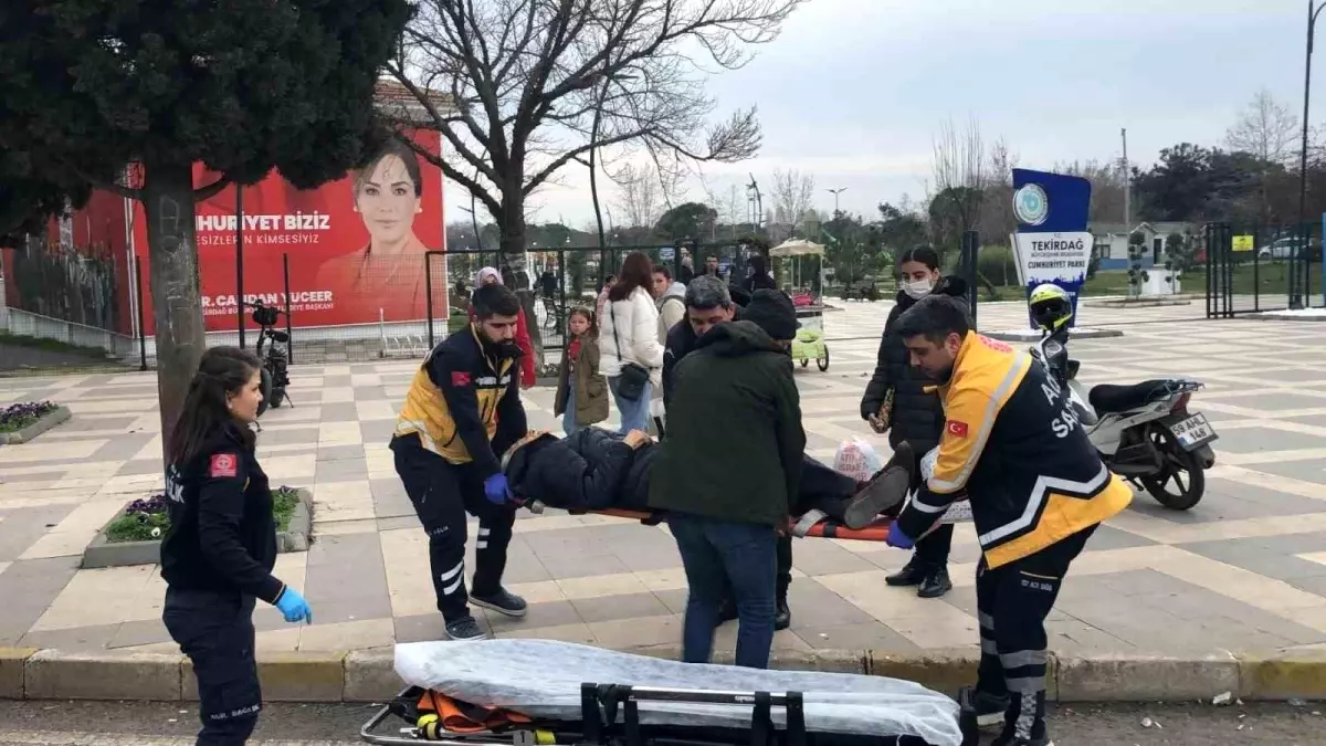 Tekirdağ’da Yaşlı Adam Minibüsten Düşerek Yaralandı